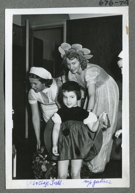 Saabuvad kingitused. Tallinna Linna Laste Tuberkuloosisanatoorium