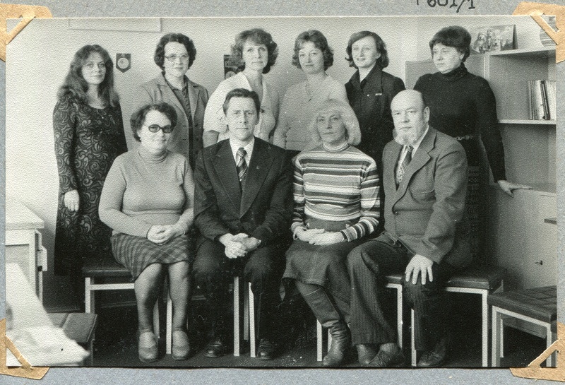 Vabariikliku Sanitaarharidusmaja kollektiiv asutuse aastapäeval