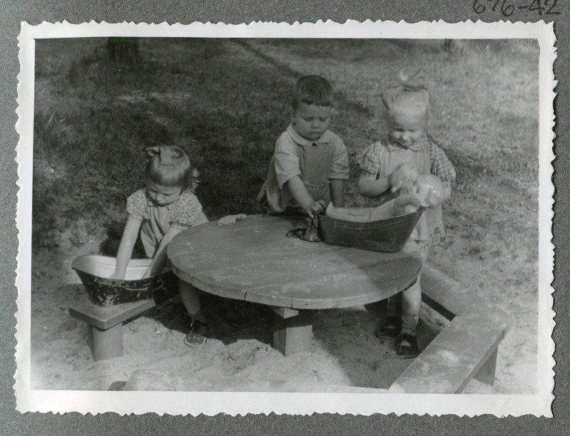 Nuku vannitamine Tallinna Linna Laste Tuberkuloosisanatooriumis