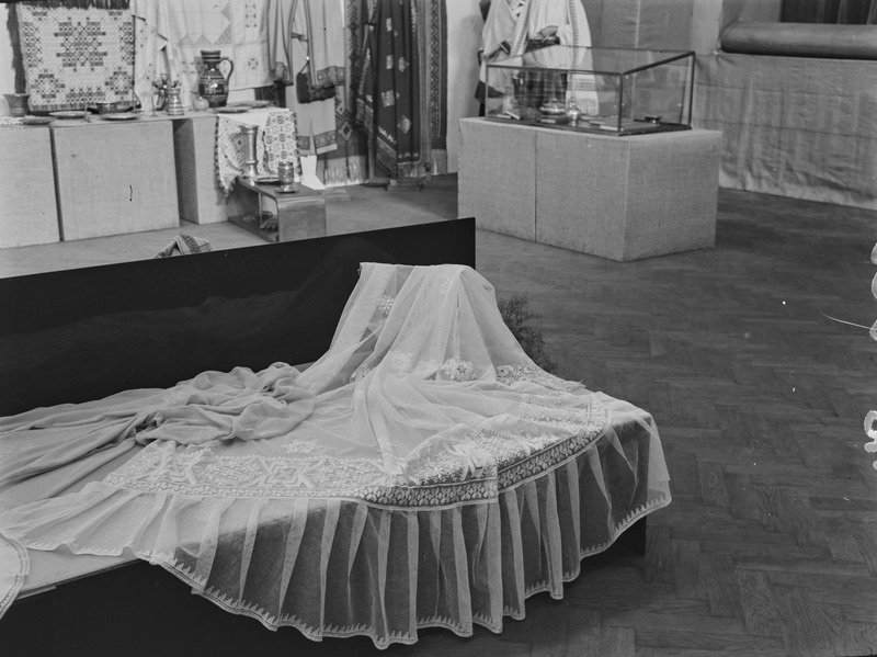 Eesti Naiskutsekooli näitus