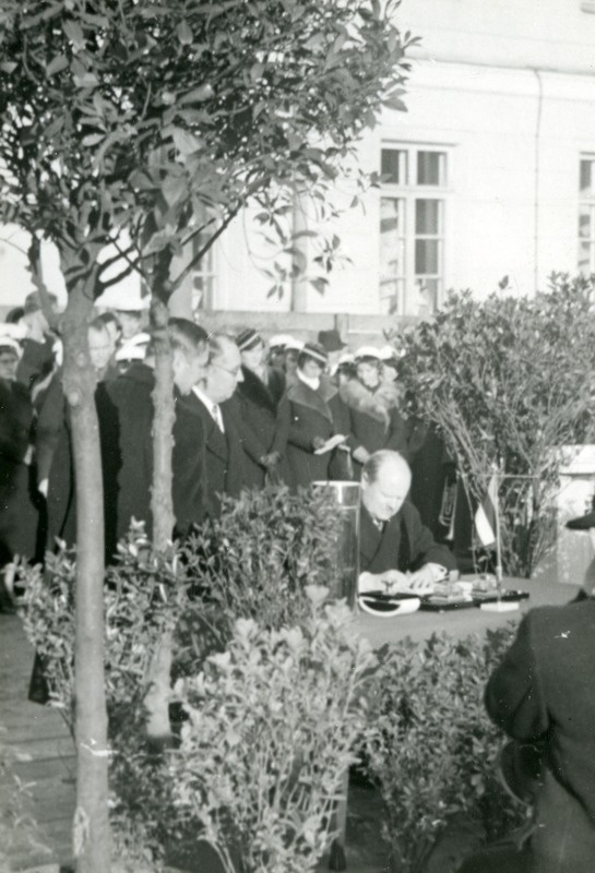 Tartu Ülikooli instituutide hoone (keemiahoone) nurgakivi panek 5.detsembril 1938