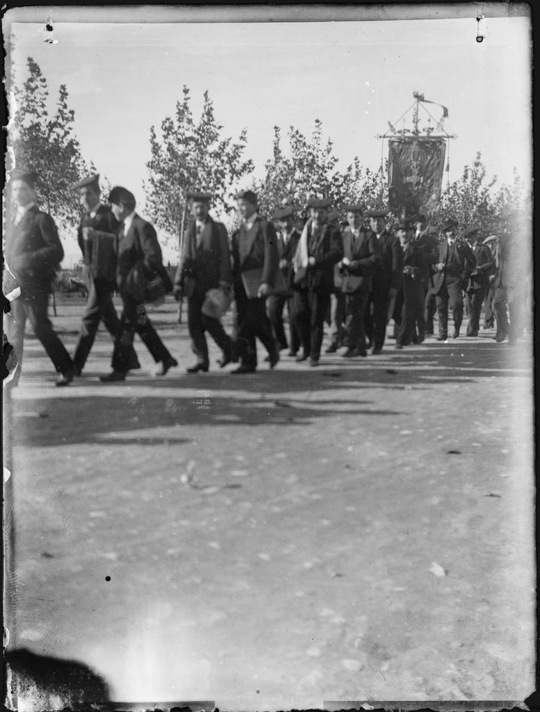 [Procession] - Parade of participants to a religious procession