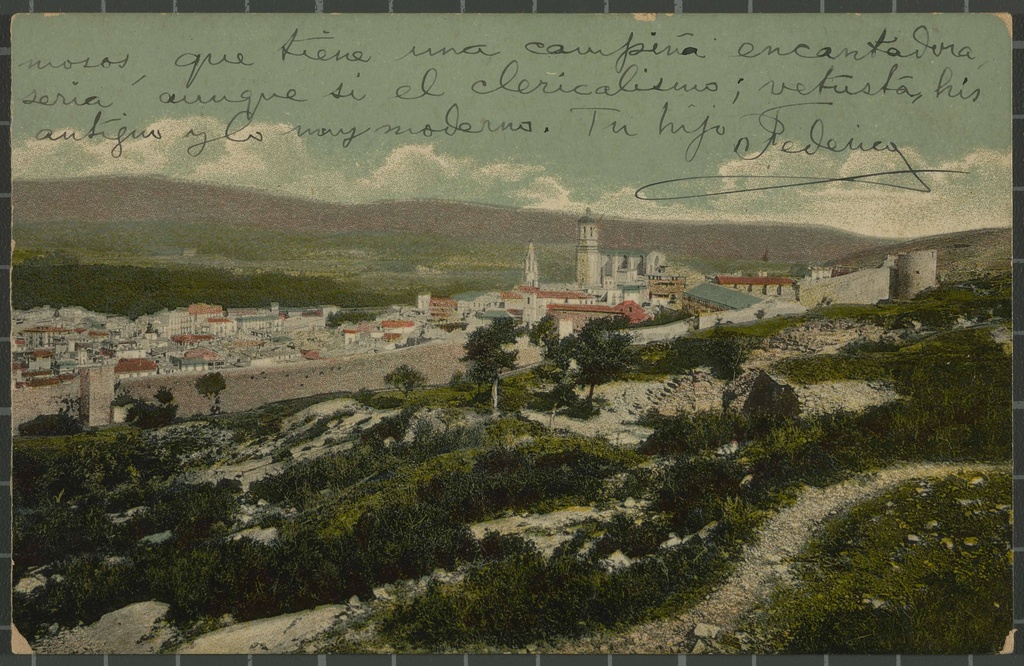 General view of Gerona - Panoramic view from Las Canteras with the wall in the second place On the left, the tower of Socorro and on the right, the tower of Santo Domingo. In the background, the Cathedral of Girona and the church of Sant Feliu.