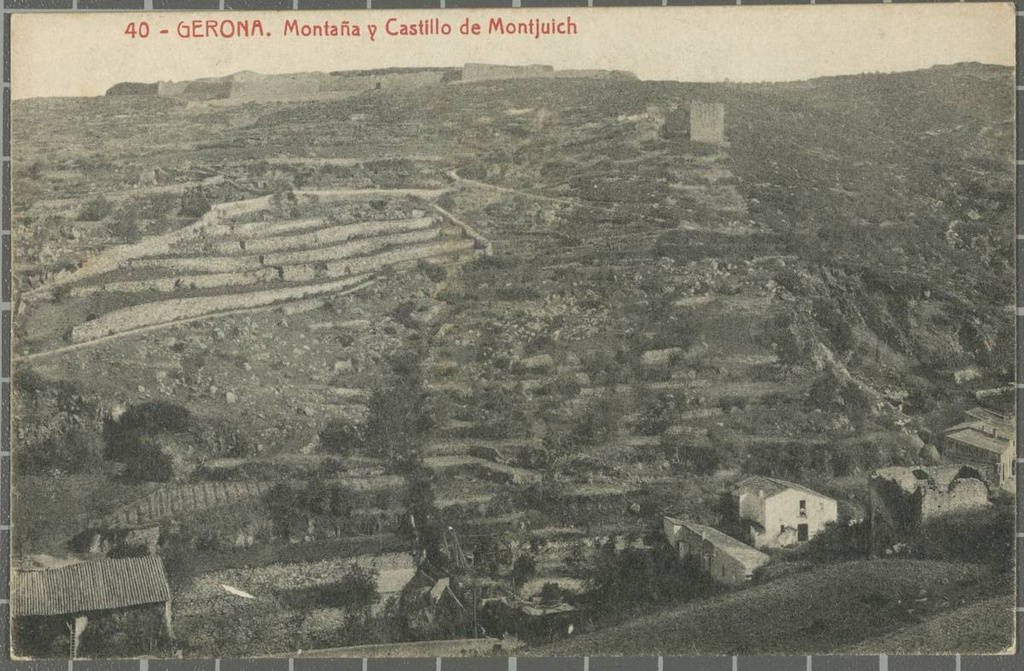 40-Gerona, Montaña y Castillo de Montjuich - View of the mountain of Montjuïc from Torre Gironella. In the background, the castle of Montjuic and the Tower Suchet.