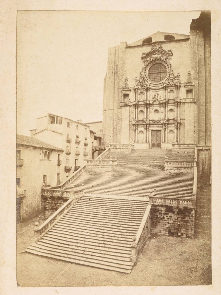 [Scales of Girona Cathedral] - View of the stairs and the baroque façade of the Cathedral of Girona from a high point of the square of the same name