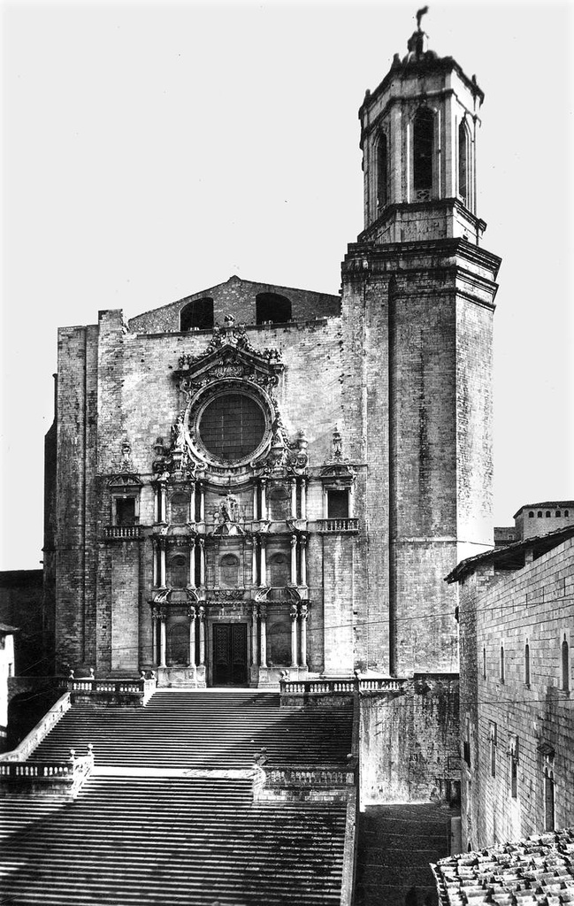 [Cathedral of Girona] - View of the facade and the "Baroque staircase of the Cathedral of Girona. On the right, the building of the Pia Almoina.