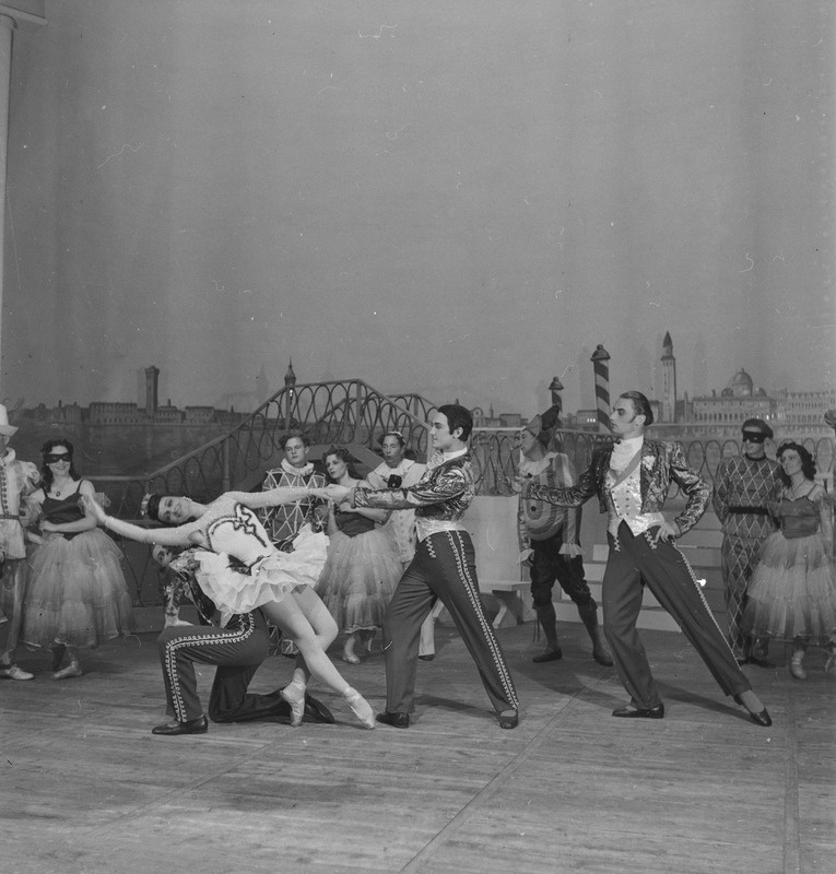Itaalia Capriccio, Teater Estonia, 1948, osades: Fornarina – Inge Põder, Tema saatjad – Garibaldi Kivisalu, Erich Ülevain