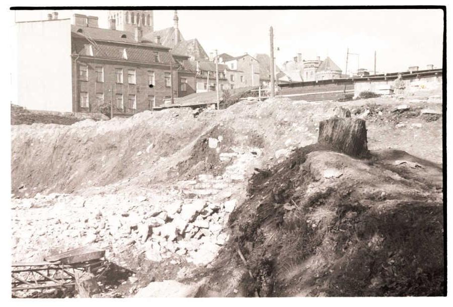 Construction of a swimming pool