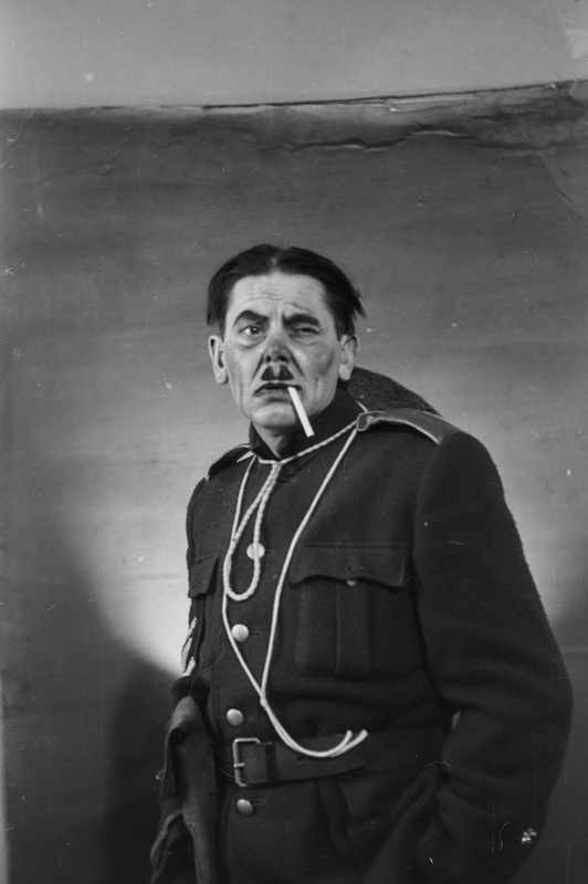 Rose-Marie, Teater Estonia, 1950, osades: Seersant Malone – Alfred Mering