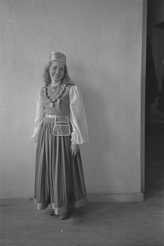 Kalevipoeg, Teater Estonia, 1948, pildil: Hilja Liiv