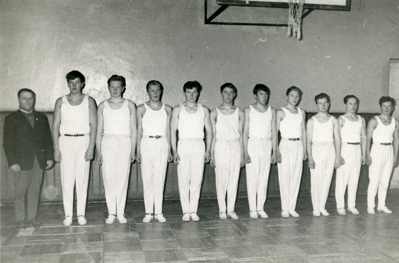 Järva-Jaani Kutsekooli õpilased