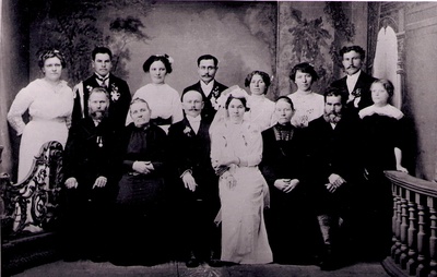 Marie Juuse ja Adolf Jermanni pulmapilt 27.09.1915  duplicate photo