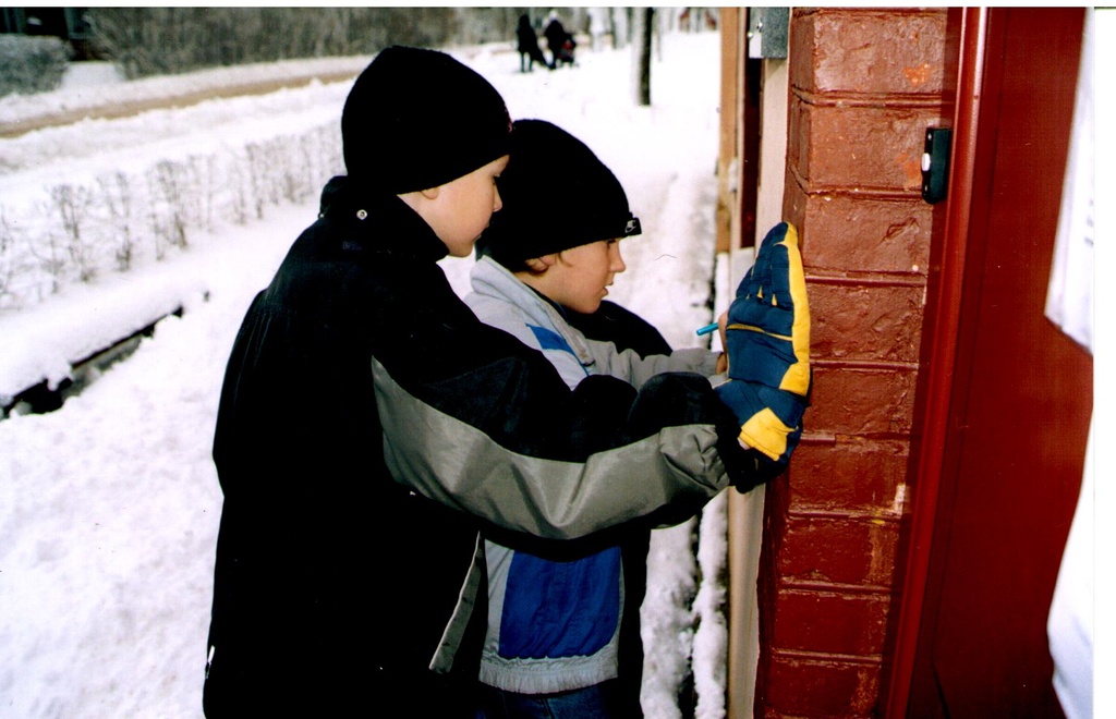 Koolivaheaja üritus. Maastikumäng 4.-6.jaan. 2005.a.
