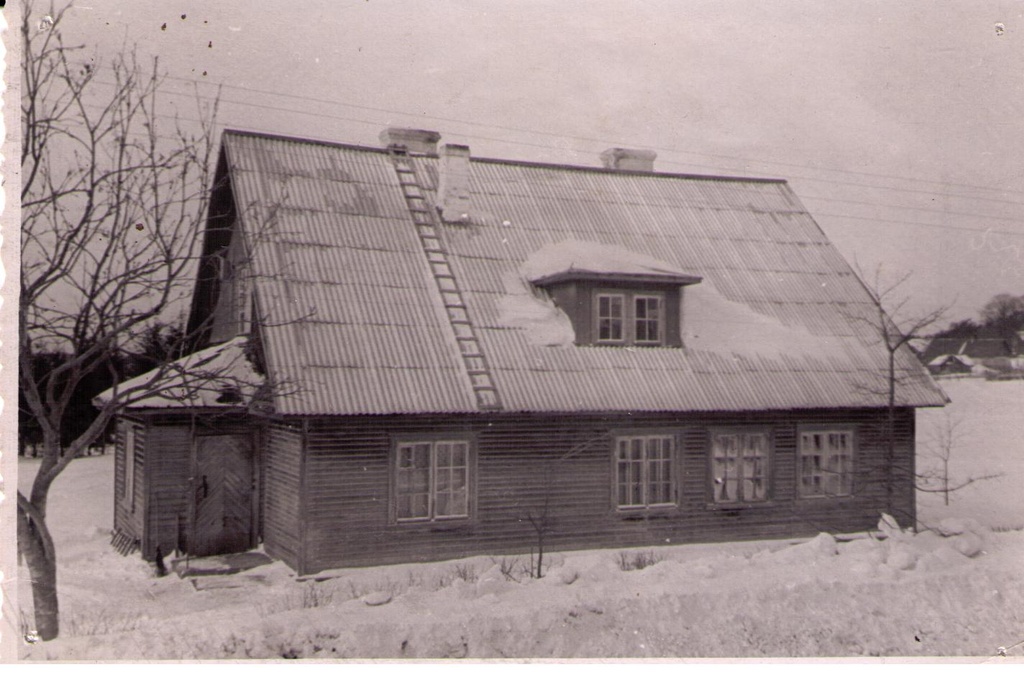Vana vaestemaja Iisakus