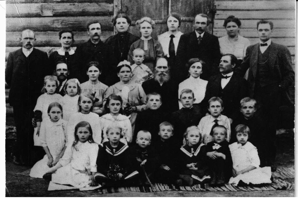 Foto. Kreet ja Madis Rutoffi kuldpulm 1914.a.