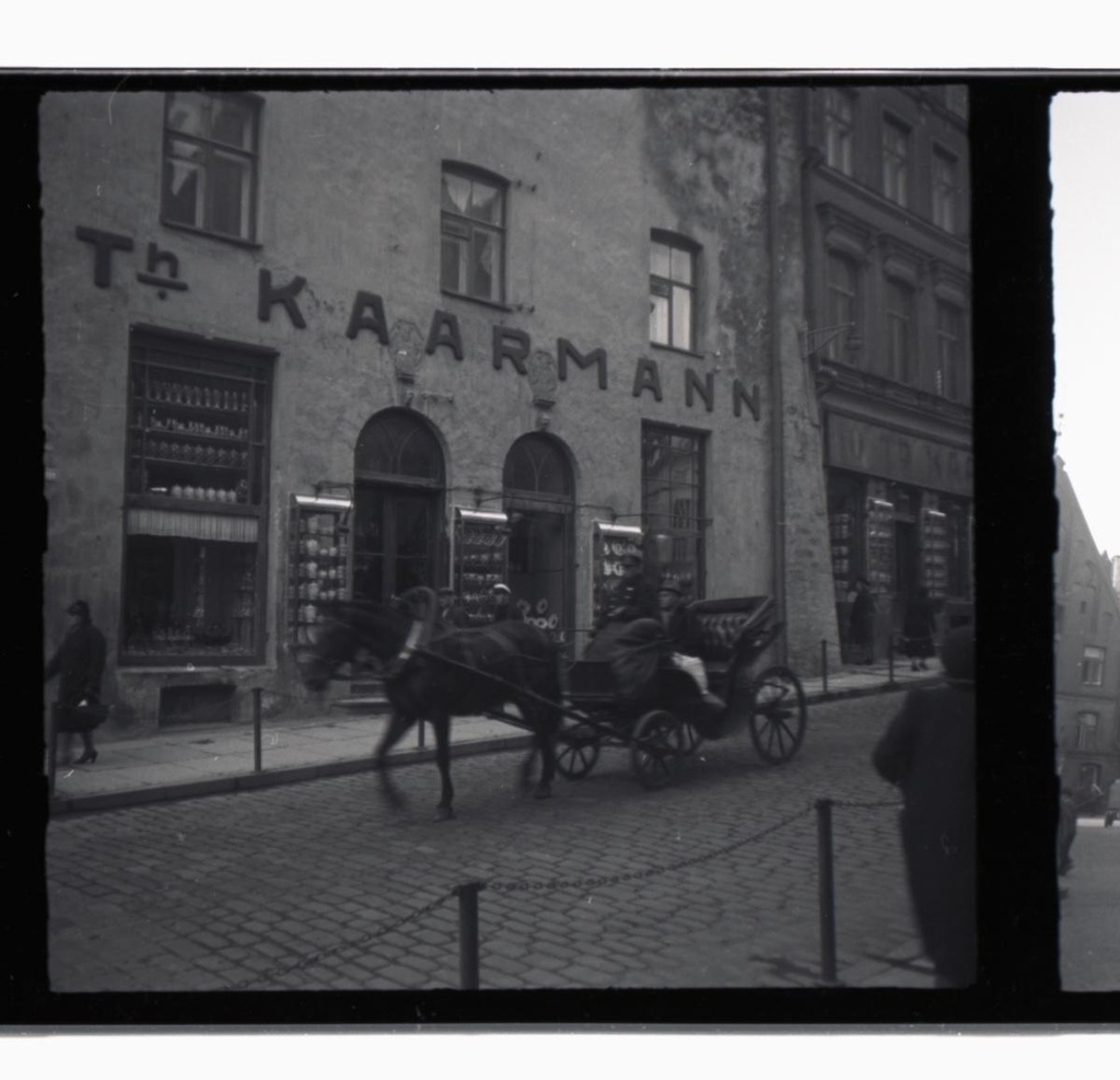 Tallinn, view of the Pack Building.