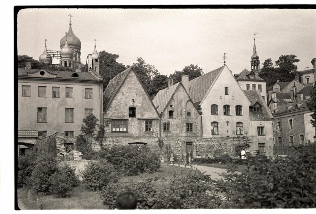 Tallinn, the houses of the Rataskaev Street, the view from the gray area of Harju Street.