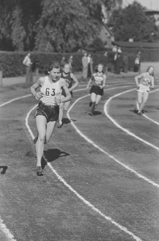 Eesti koolinoorte meistrivõistlused kergejõustikus 1950