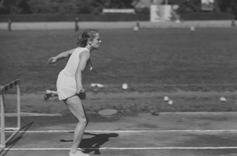 Eesti koolinoorte meistrivõistlused kergejõustikus 1950