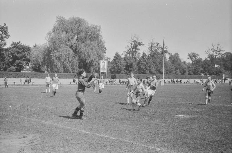 Eesti koolinoorte meistrivõistlused jalgpallis