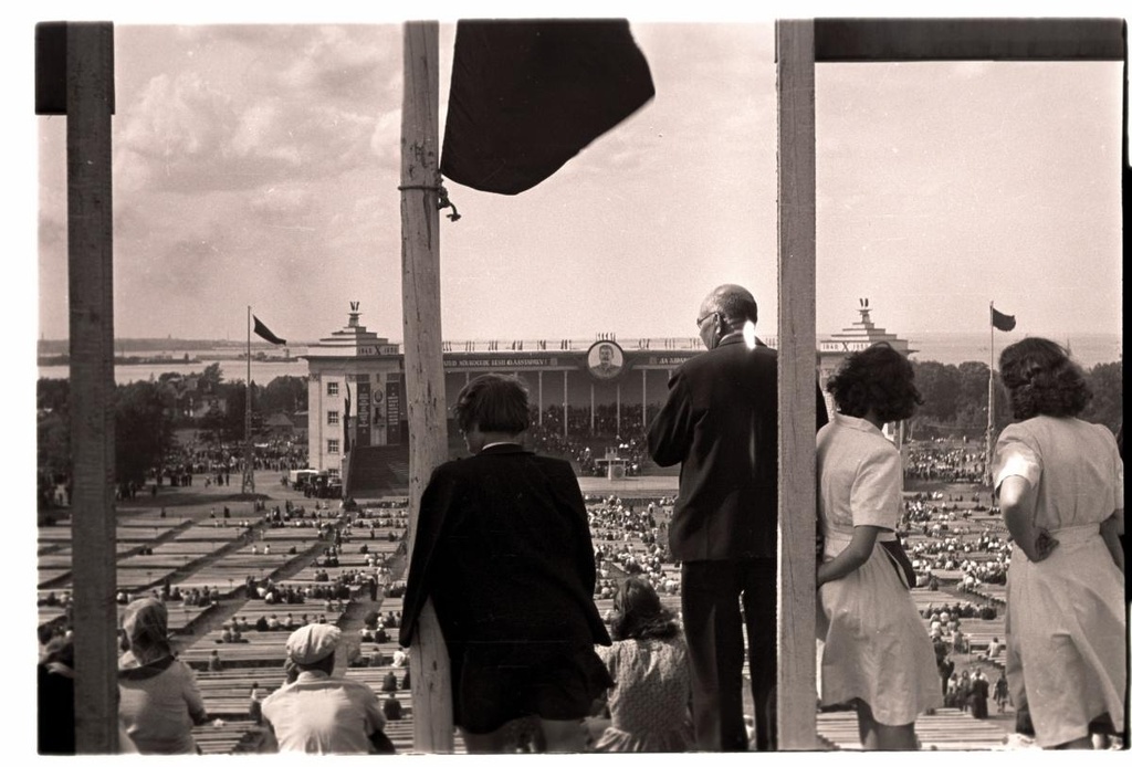 1950's song festival, view of the song square and stage.