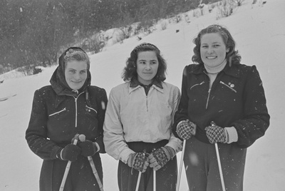 Kolhoosinoorte meistrivõistlused suusatamises 1951  similar photo