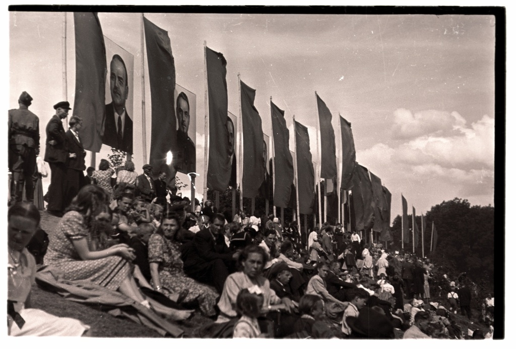1950's song festival, view of the song square.