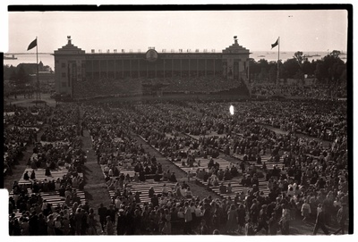 1950's general song event, view of the song field, background song.  similar photo