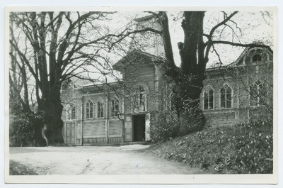 Tallinn, Harjuväravamäe pavilion.  duplicate photo
