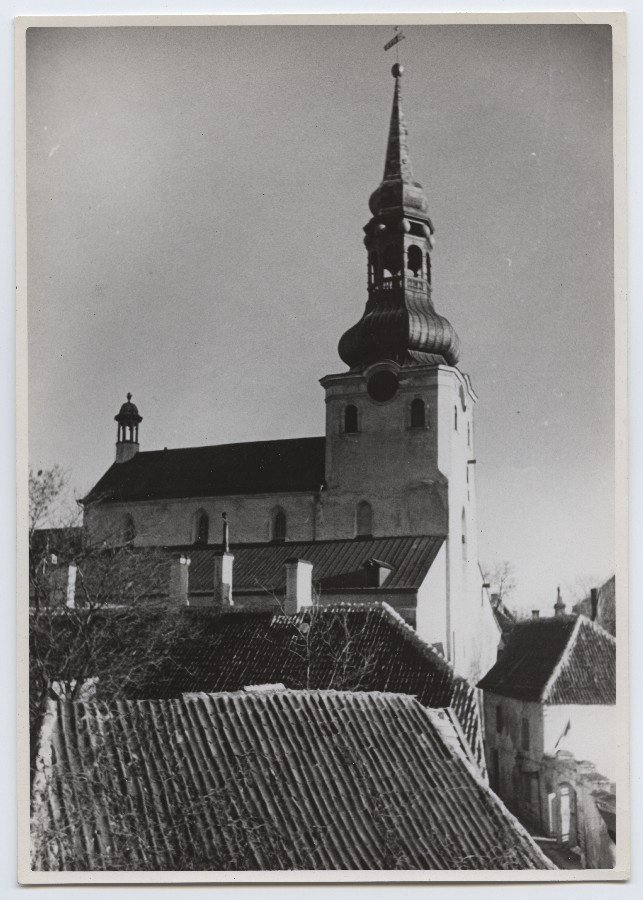 View of the Toom Church.