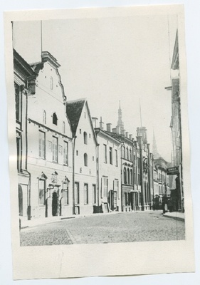 Tallinn, view Pika Street, the former Mustpeade Brotherhood building on the forefront.  duplicate photo