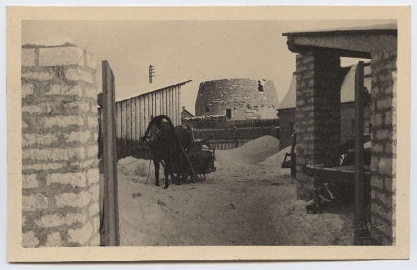 Tallinn, the old windmill at the end of Lasnamäe Tartu highway.