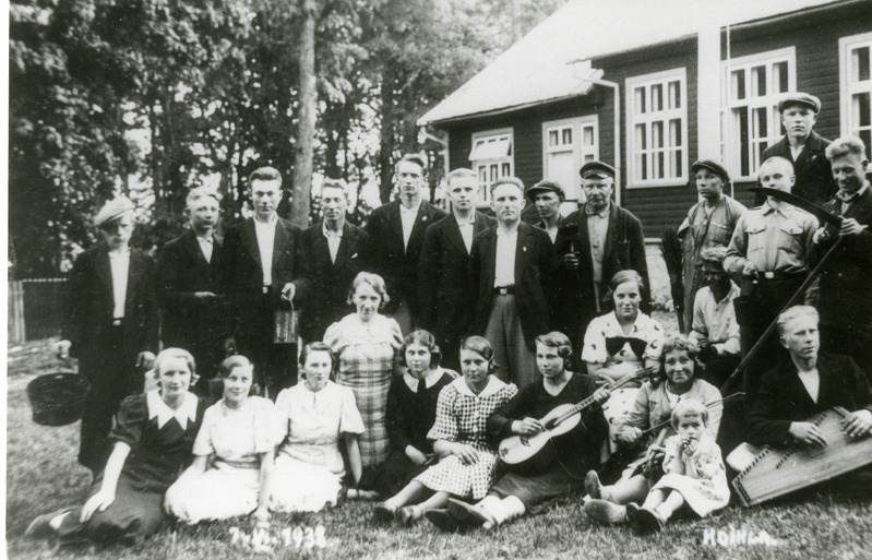 Grupp Koikla kooli õpilasi 1938.a.