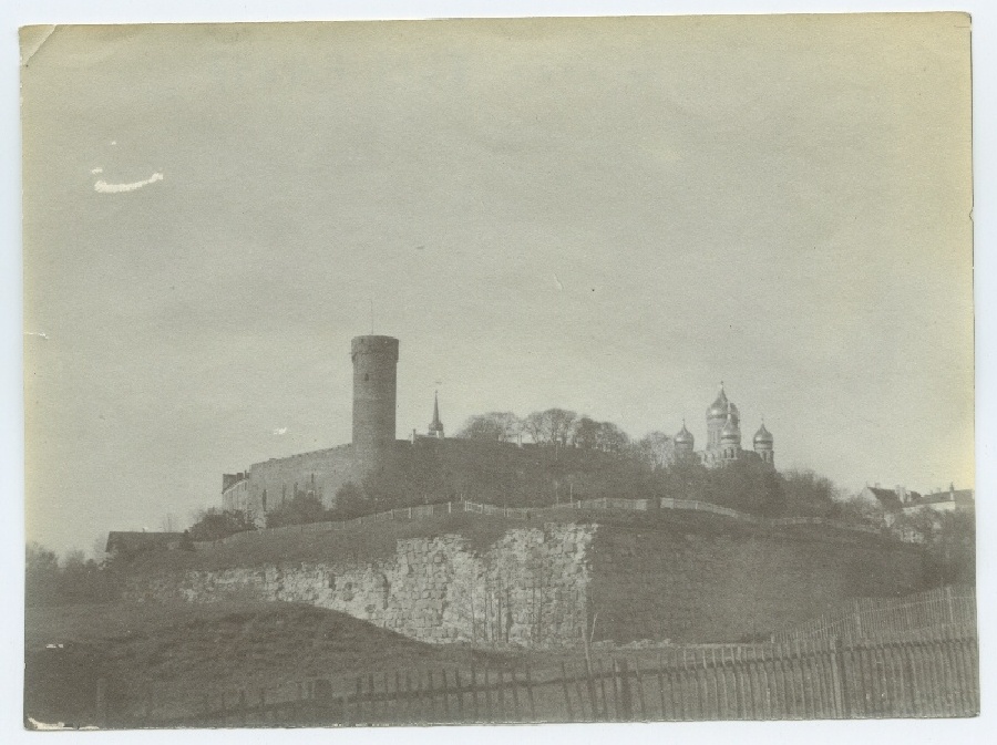 Tallinn, view Toompea, at the forefront of the Swedish bastion.