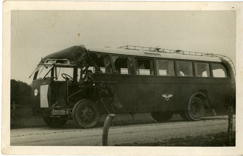 Kuressaare autobaasi Ühendus autobuss Reo pärast kokkupõrget autobussiga Volvo