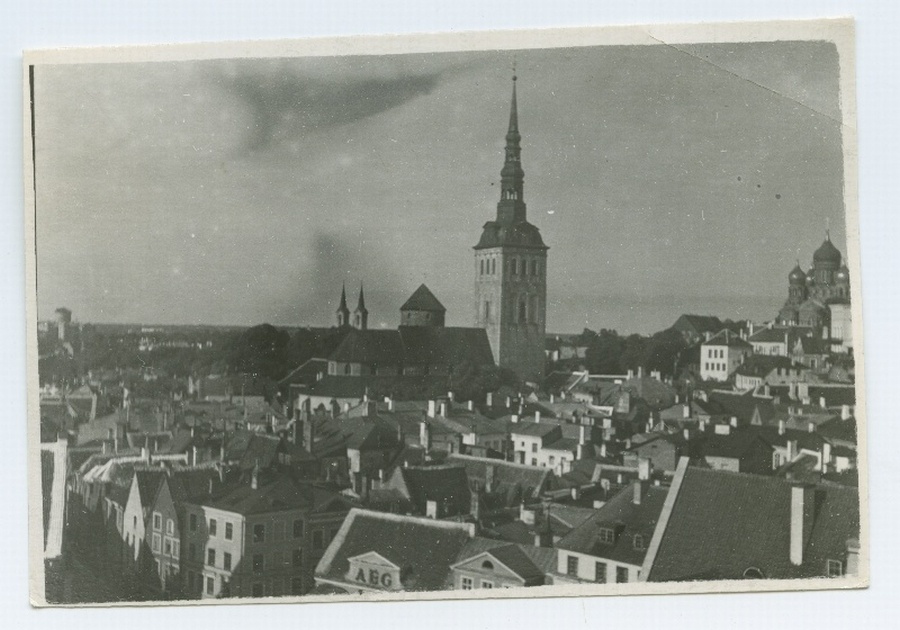 Tallinn, vaade vanalinnale kirdest, keskel Niguliste kirik.