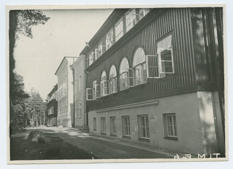 Nõmme, Tallinna tiisikuse vastu võitlemise seltsi sanatoorium, Põllu tänav 63.
