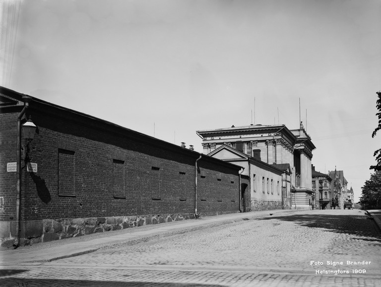 Rauhankatu 19, 17, 15