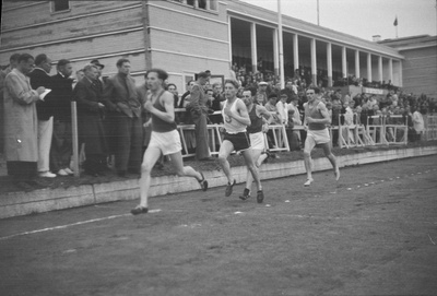 Tallinn-Tartu linnavõistlus kergejõustikus 1949  similar photo