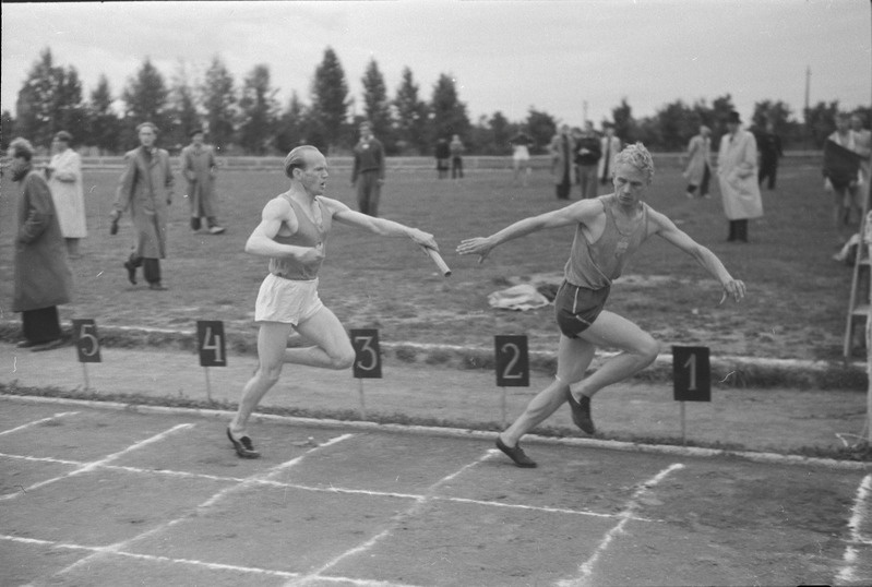 Eesti meistrivõistlused teatejooksus 1949