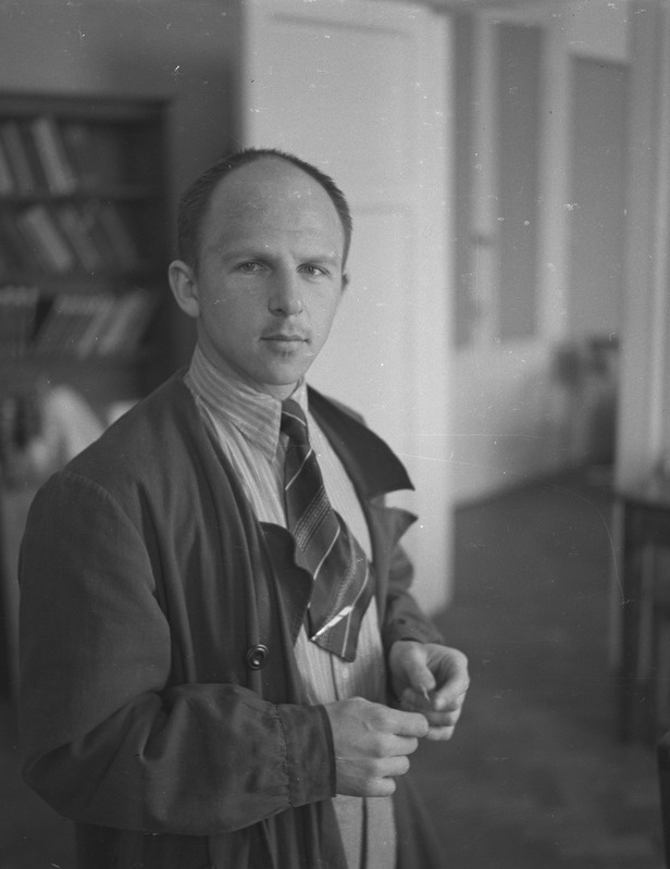 TPI matemaatika kateedri dotsent A. Garšnek, 1950. aastad