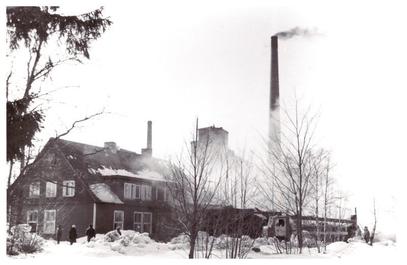 Foto. Järvakandi klubi põleng