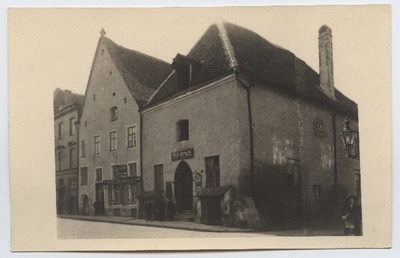 Tallinn, Pikk tänav 61.  similar photo