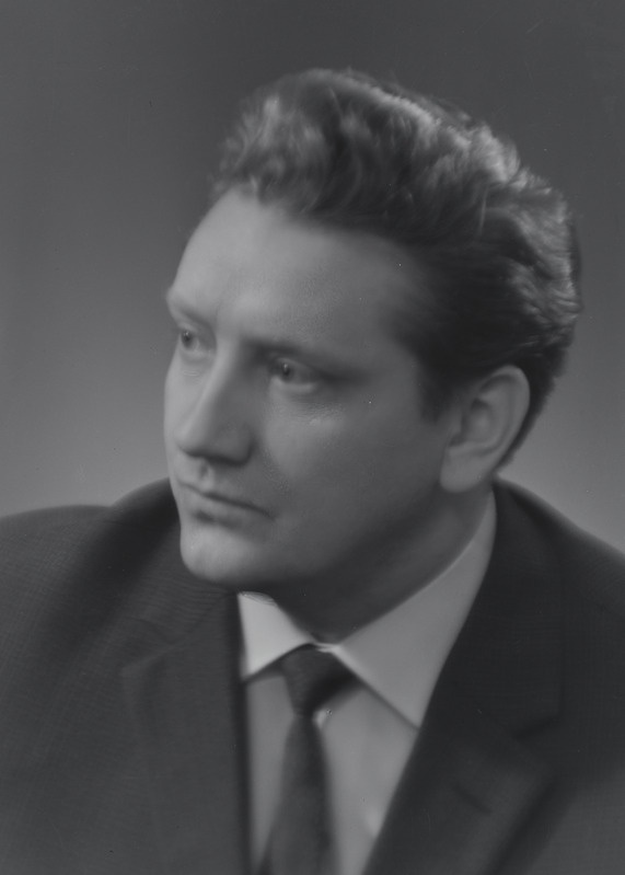 portree: Kalmer Tennosaar, 1962