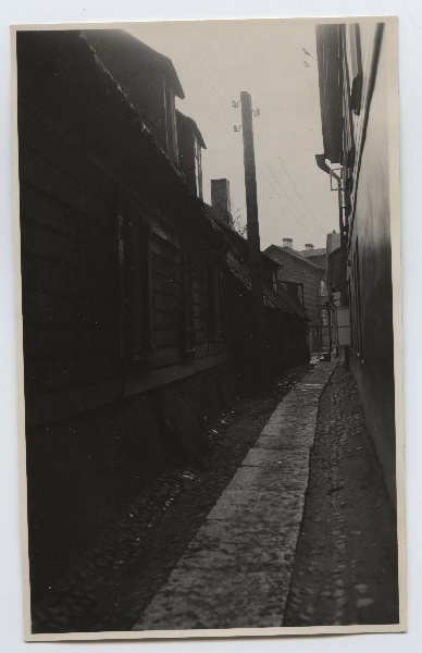 Tallinn, Ülem-Jõe tänav.
