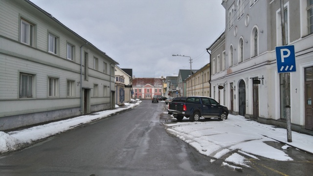 Long street in Rakvere, view towards Tallinn Street rephoto
