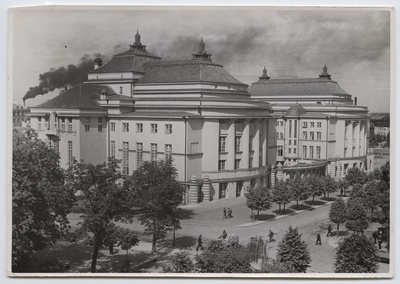 Vaade Estonia teatri- ja kontserdihoonele.  duplicate photo