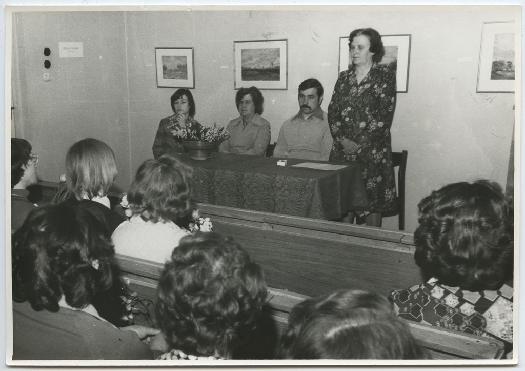 Rahvaülikooli Jõgeva filiaali lõpetamine 25. mail 1977.