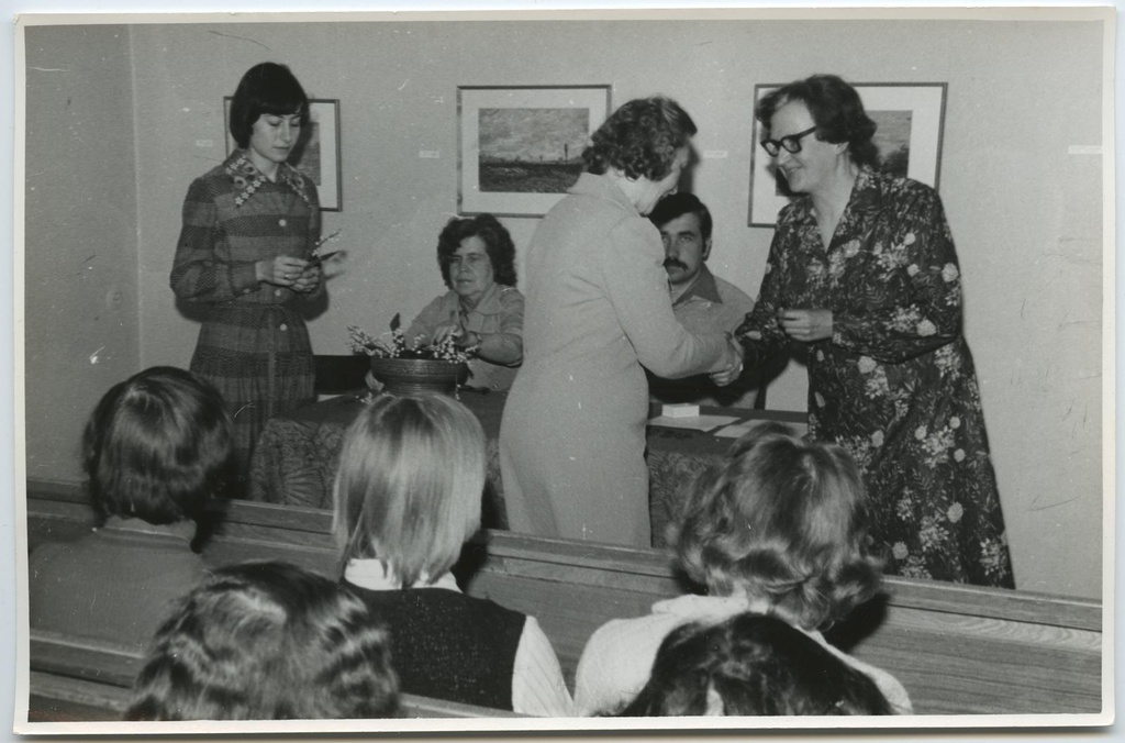 Rahvaülikooli Jõgeva filiaali lõpetamine 25. mail 1977