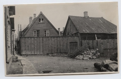 Tallinn, Narva maantee 28, lammutatud majad.  duplicate photo